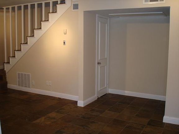 5th image of 1903 Portsmouth St APT 24