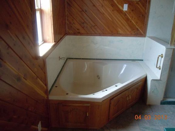 2 person Jacuzzi Tub
