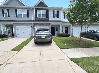 10026 Brittondale Ln, Charlotte, NC 28215