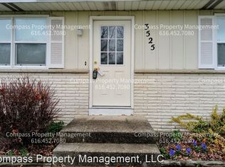 3525 Wedgewood Dr SW, Wyoming, MI 49519