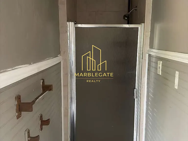 21 Piercy St #1E — Photo 5