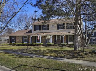 618 E Carpenter Dr, Palatine, IL 60074