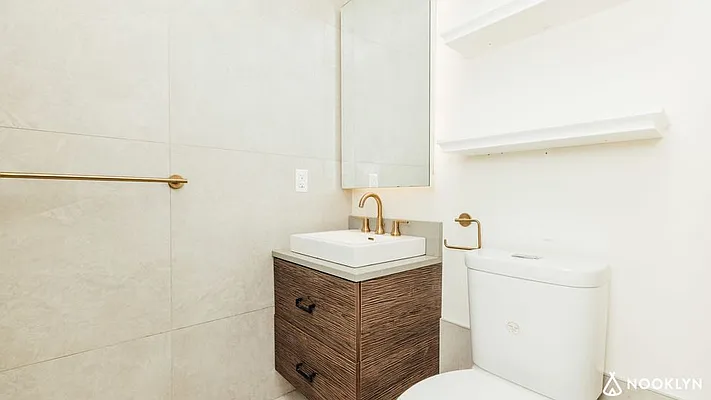 Rented by Nooklyn NYC LLC | media 141