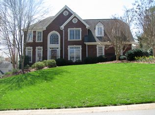 9048 Taunton Dr, Huntersville, NC 28078