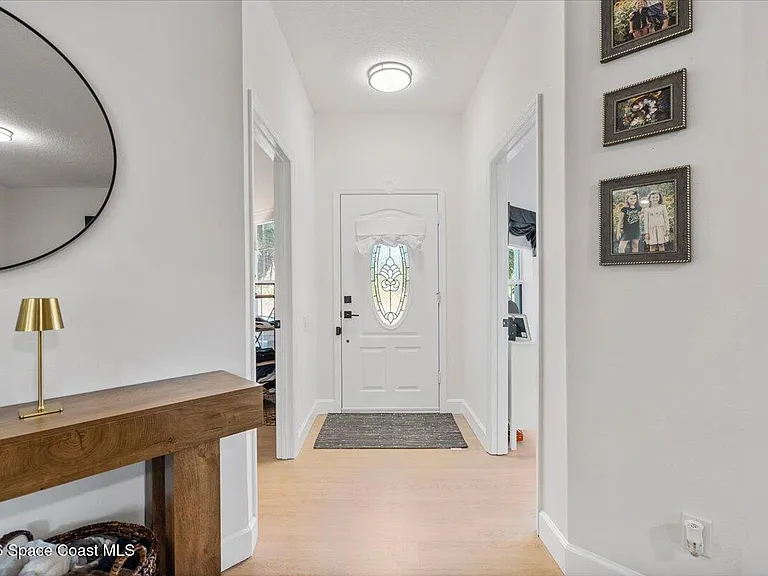 356 Olster St SW — Photo 7