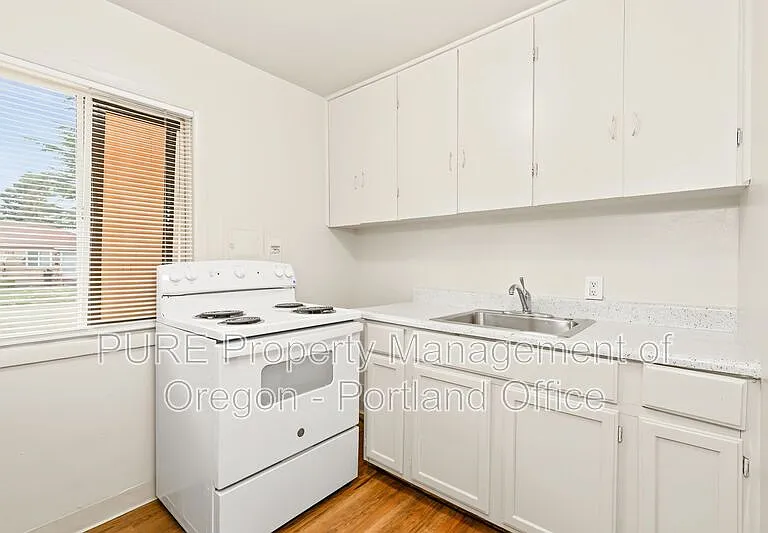 6924 N Amherst St #2 — Photo 11