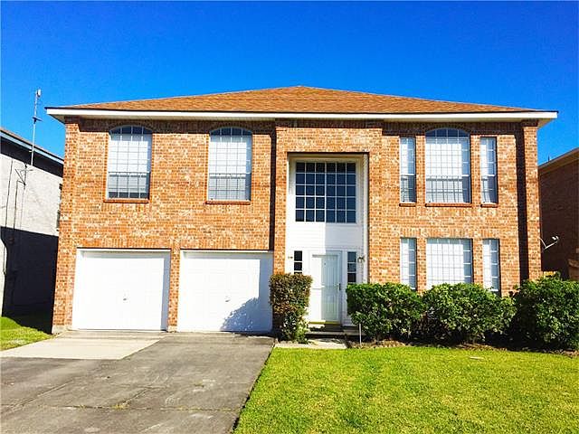 1st image of 321 Southwood Dr