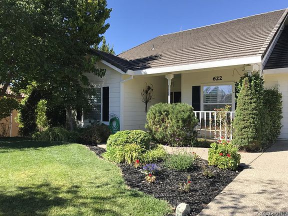 2nd image of 622 Stanford Ct