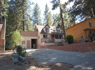 1553 Twin Lakes Rd, Wrightwood, CA 92397