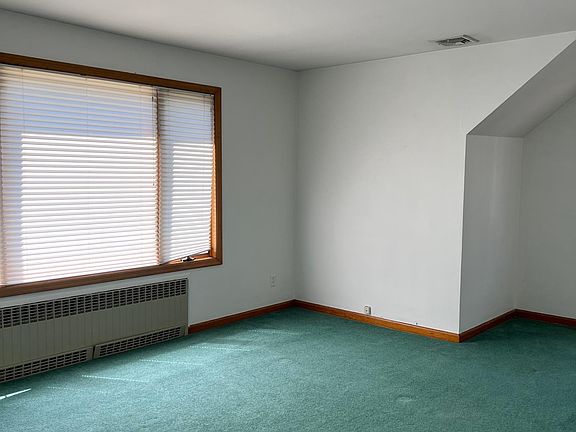 4th image of 201 Bancroft Ave Floor 2