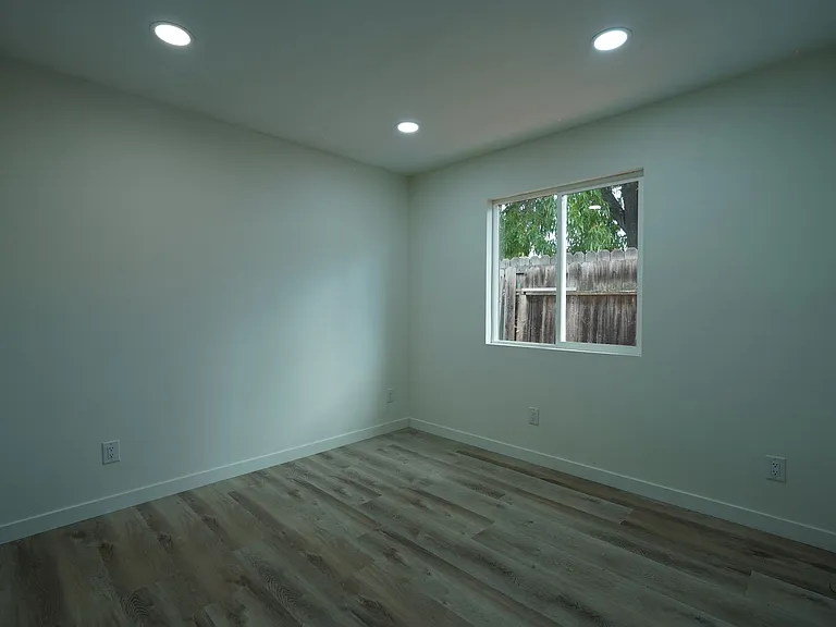 14696 Joshua Tree Ave — Photo 11