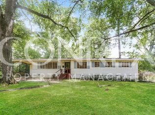 4220 Forest Park Dr, Jackson, MS 39211