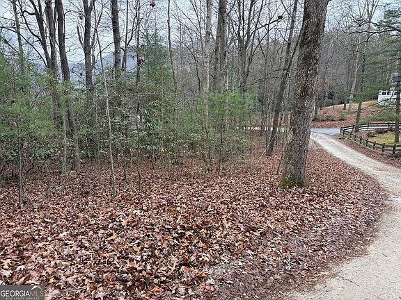 3rd image of 19 Ideal Acres Rd