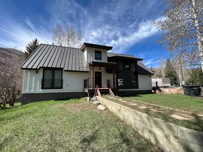 1775 W Gore Creek Dr #B — Photo 15