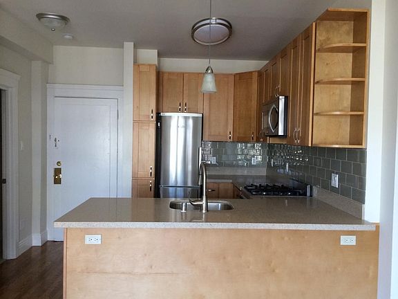 2nd image of 745 Hyde St APT 00021