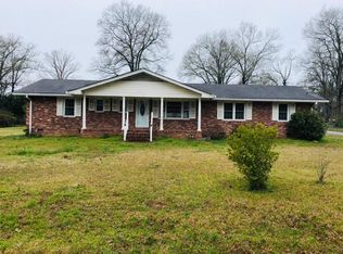 441 Rice St, Calhoun Falls, SC 29628