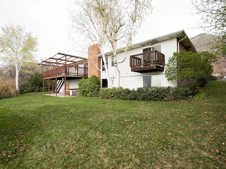 3983 Quail Ridge Dr — Photo 3
