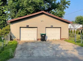 3107 Baker St, Hurricane, WV 25526