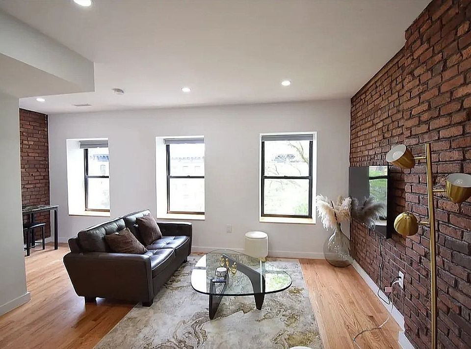 1st image of 365 Macon St #C