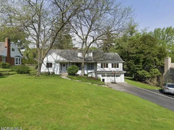 2139 Emkay Dr, Toledo, OH 43606