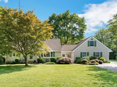 967 Cherry Ln, Wycombe, PA, 18940