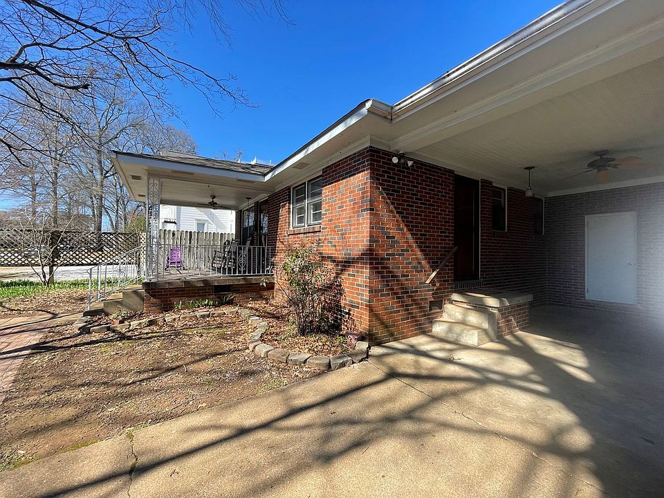 818 Grant St SE, Decatur, AL 35601 | Zillow