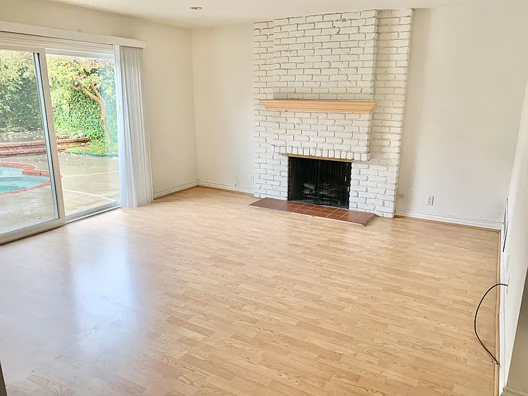 3491 Eboe St — Photo 11