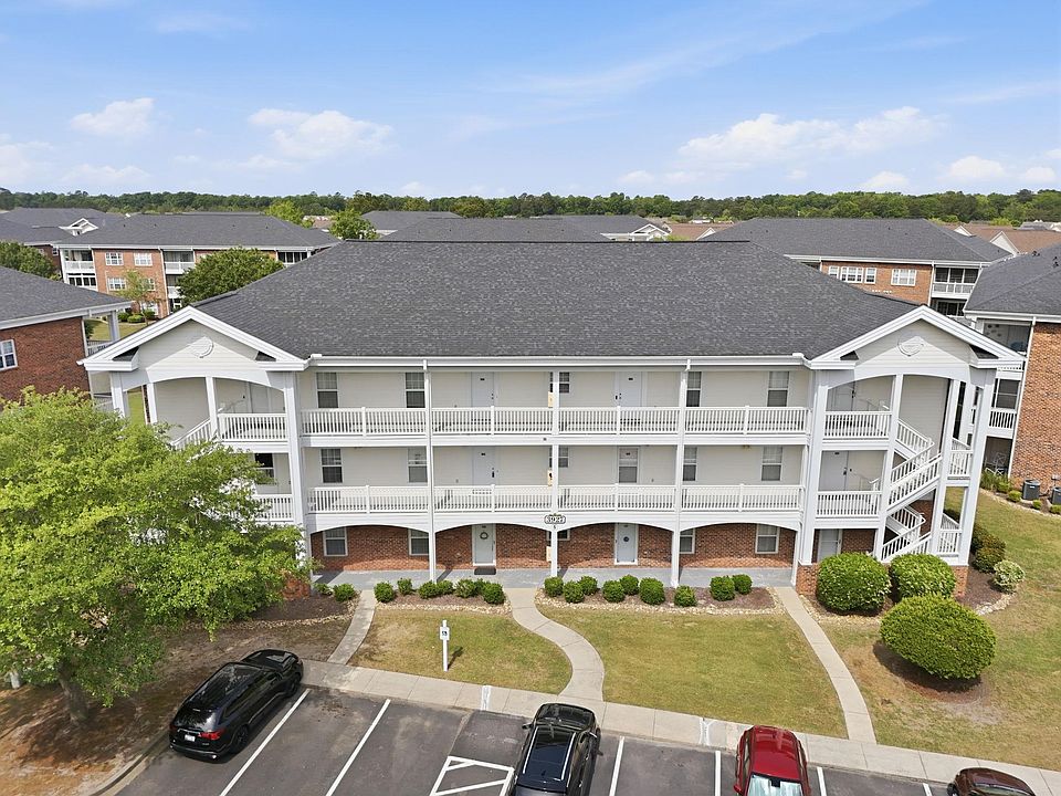 1st image of 3927 Gladiola Ct. #5-202