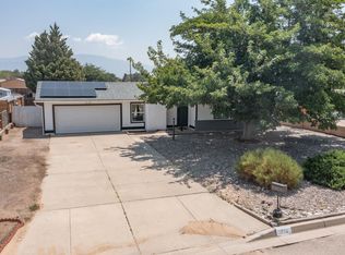 1704 35th St SE, Rio Rancho, NM 87124
