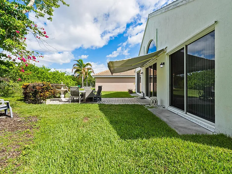 3198 SE Carrick Green Ct — Photo 19