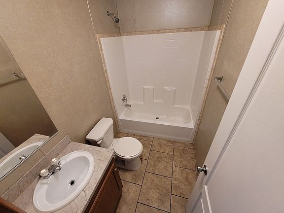 4th image of 867 N Lamb Blvd Spc 241