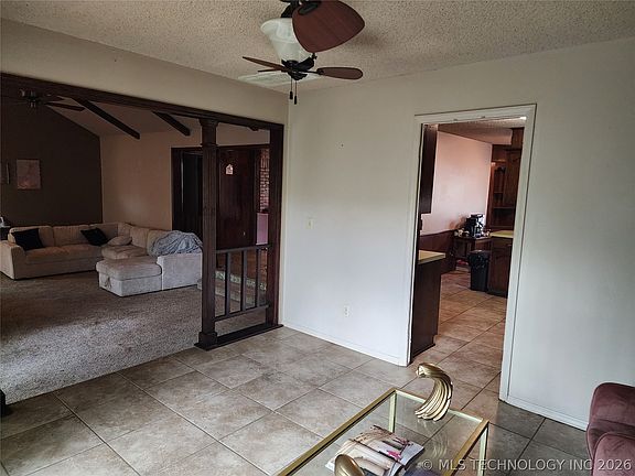 5th image of 2164 N Waco Ave