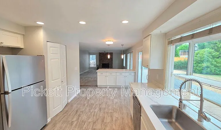 8067 Daniel Pl NW — Photo 14