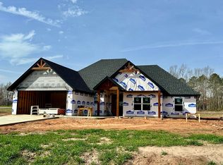 290 Big Oaks Rd, Kilgore, TX 75662