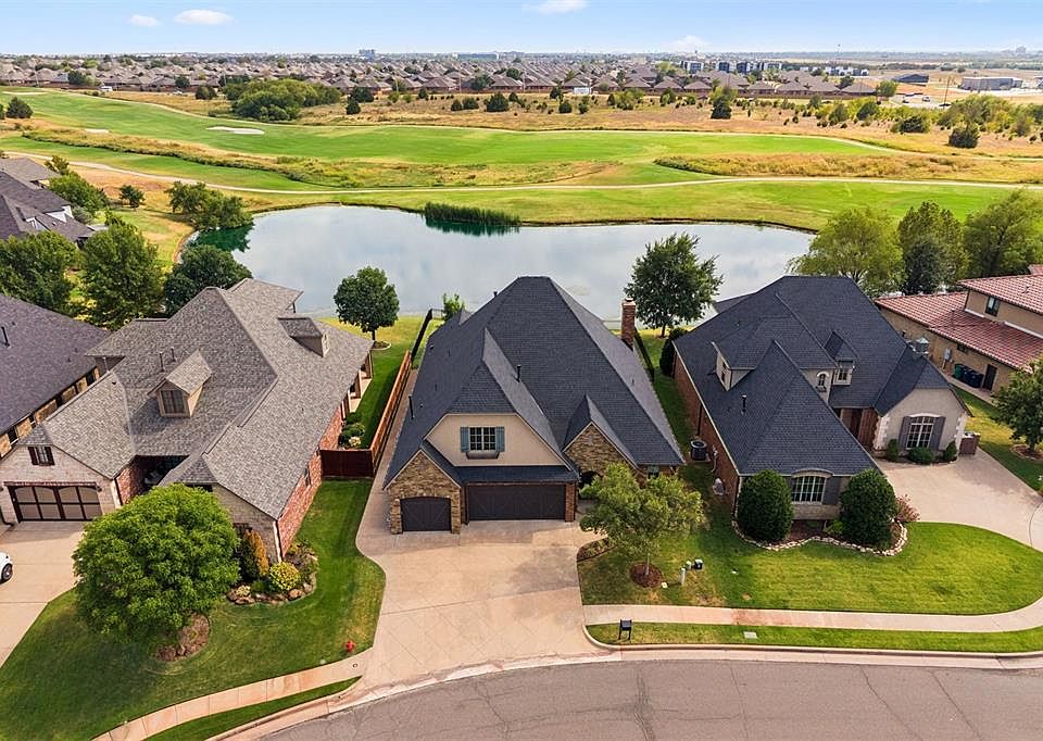 1st image of 16733 Little Leaf Ct