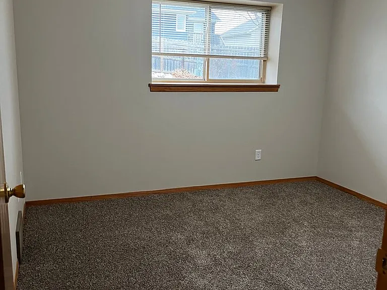 7112 W 53rd St — Photo 34