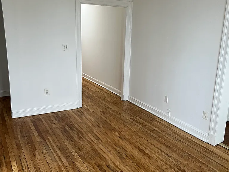 425 D St SE #405 — Photo 5