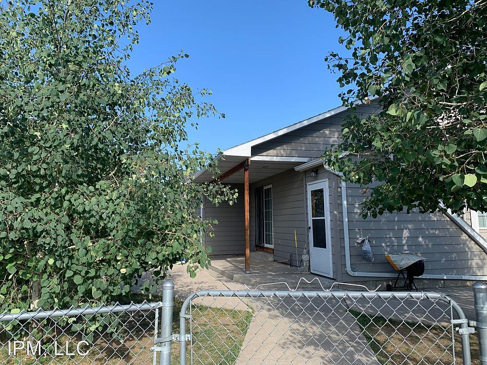 1st image of 203 11th St APT C