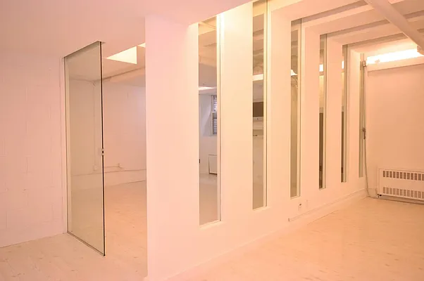 Rented by Synergy NYC | media 10