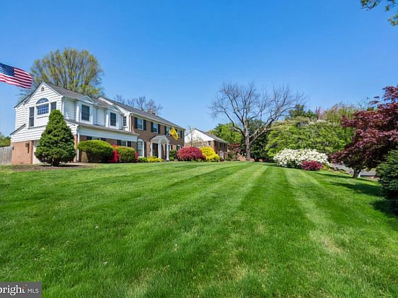 3rd image of 1006 Kimberwicke Rd
