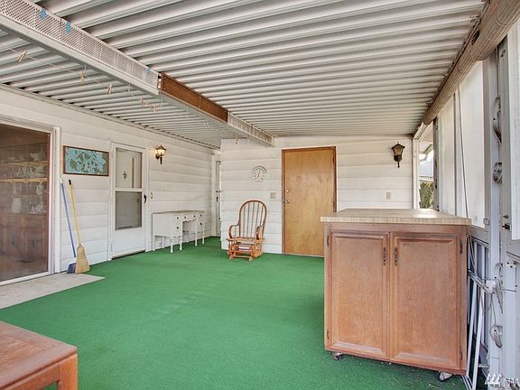 4th image of 3010 35th Avenue Ct E #23