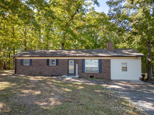 113 Danritch Dr, Richfield, NC 28137