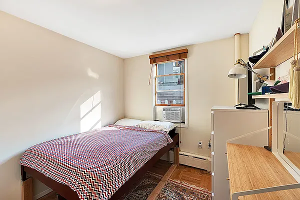 Rented by Compass | media 12