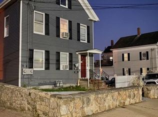 17 Sumner St, Milford, MA 01757
