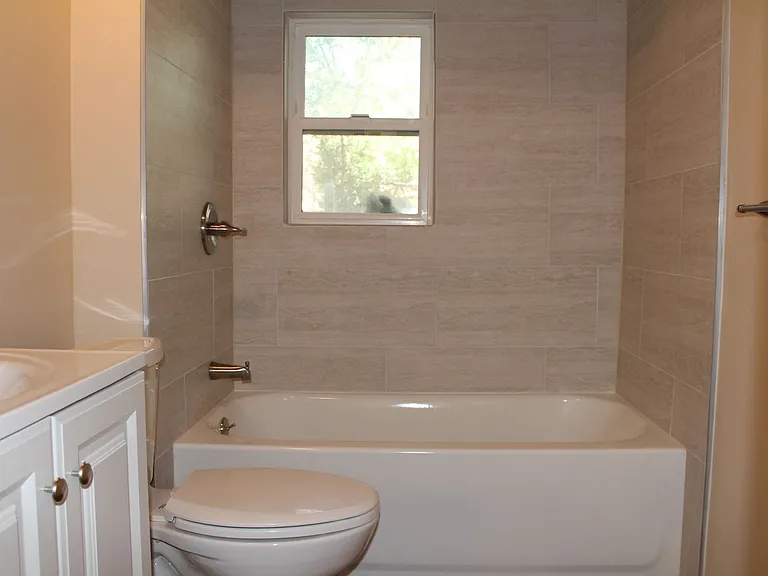 Recently renovated | Bay window | Walkable | Washer/Dryer combo in unit — Photo 11
