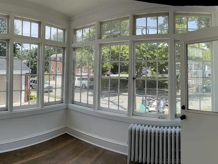 306 W Freedley St — Photo 4