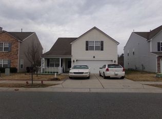 5821 Brookfield Pointe Dr, Charlotte, NC 28216