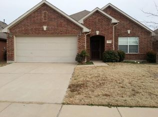 713 Creekside Dr, Little Elm, TX 75068