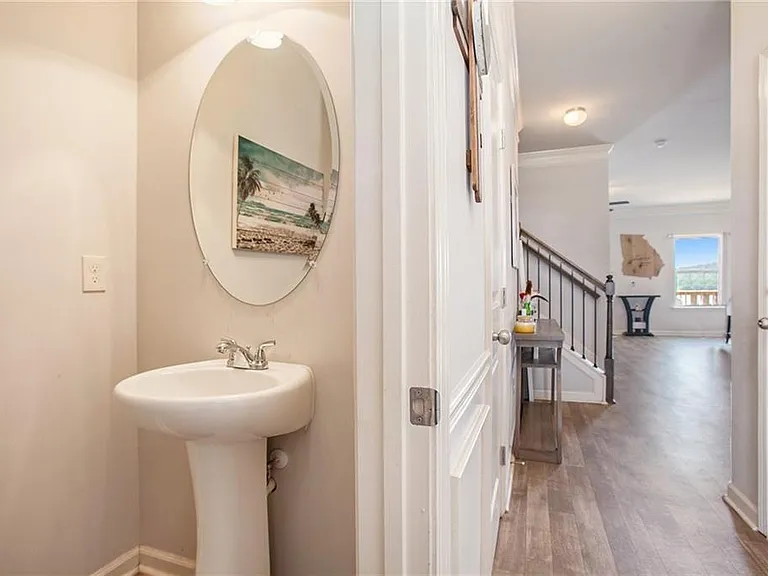 290 Turtle Creek Dr — Photo 4