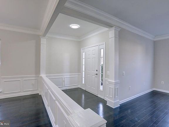 5th image of 2021 Hedrow Mews